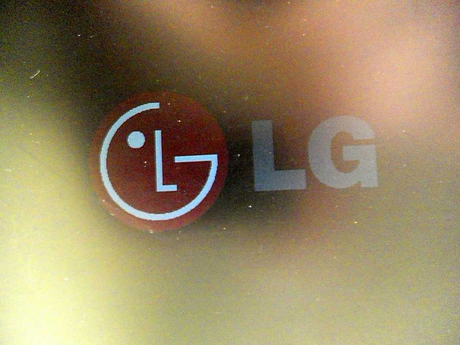 Компьютерный монитор LG  FLATRON  E1940S-PN  (БУ)