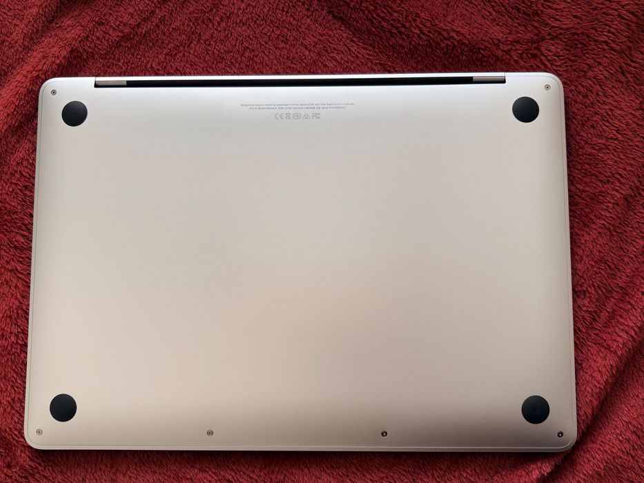 MacBook Pro Świetny Stan
