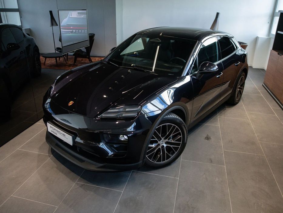 Porsche Macan Electric