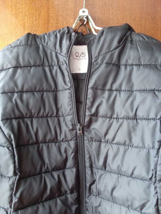Куртка виробництво Q/S