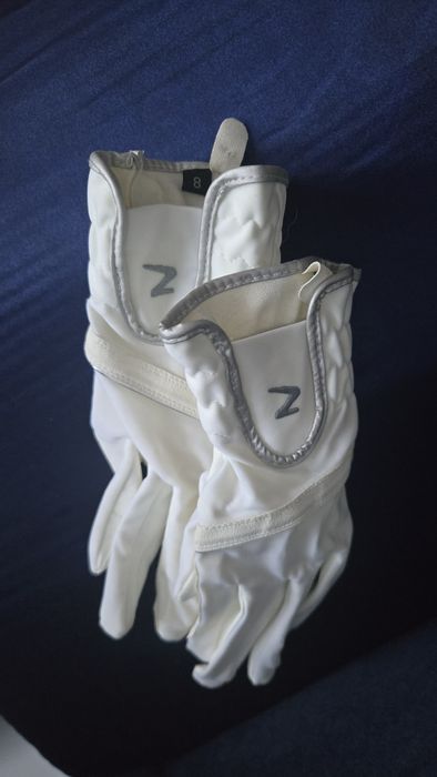 Rekawiczki biale horze konkursowe 8 nowe