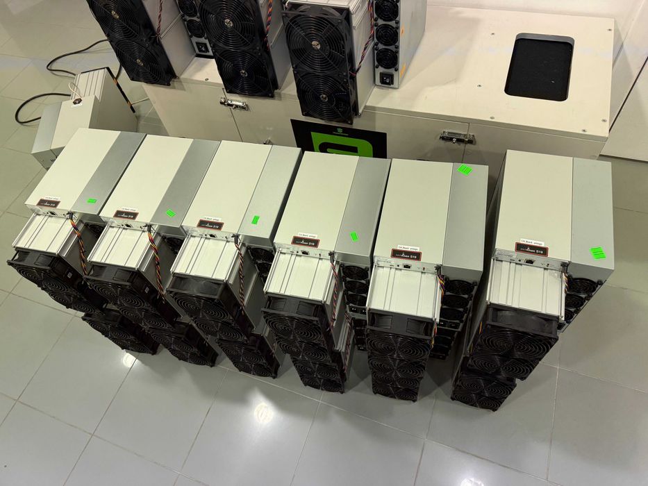 НАЯВНІСТЬ! NEW Asic Antminer S19 82 Th, Amlogic, Гарантія, асік