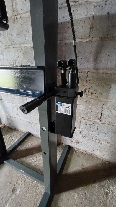 Prasa hydrauliczna 50t