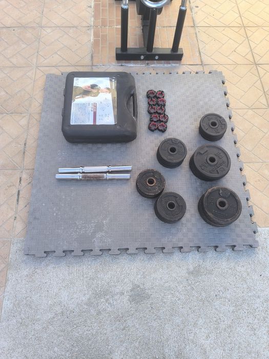 Kit musculação completo 152kg + suporte de discos + halteres + bloqueadores