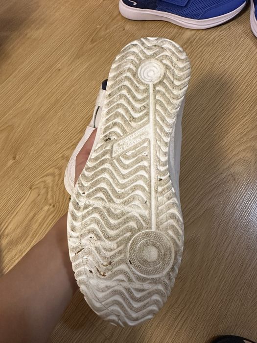 Bury na rzepę rozmiar 37