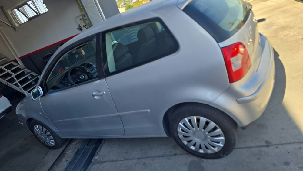 Volkswagen Polo 1.4TDI — photo 2