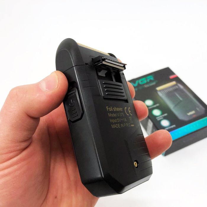 Електробритва VGR V-375 шейвер триммер IPX4 USB для бороды волос усов