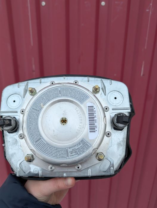 Подушка безпеки Volkswagen