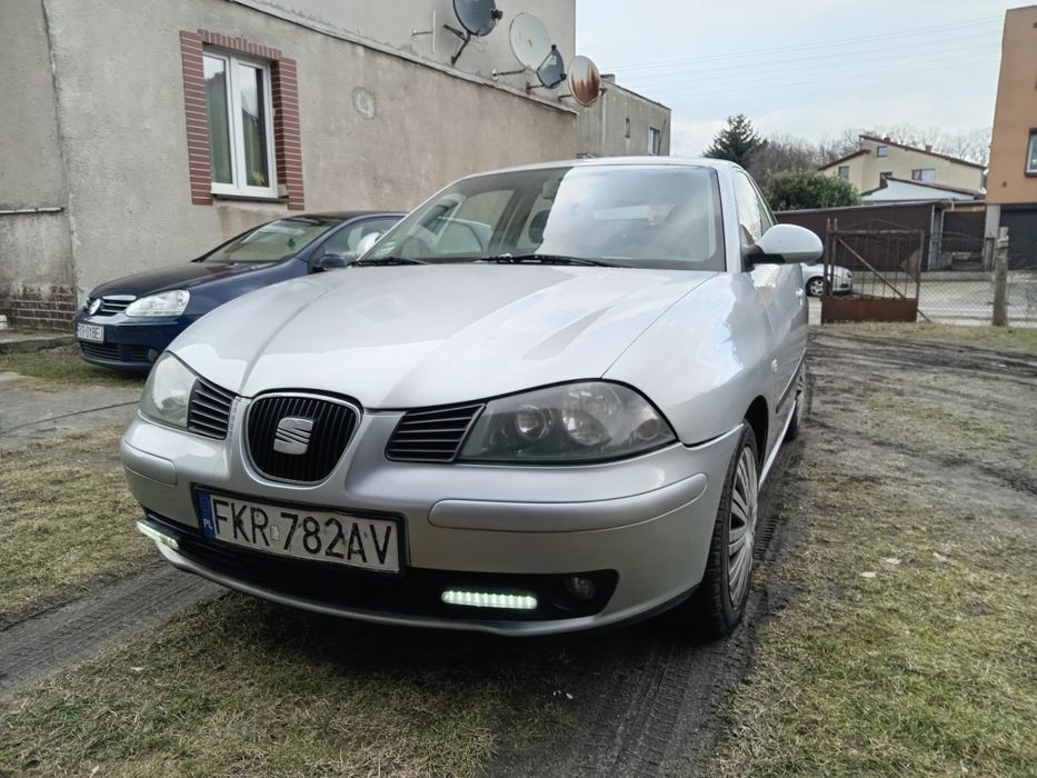 Seat Ibiza 1,4 16V  2005r