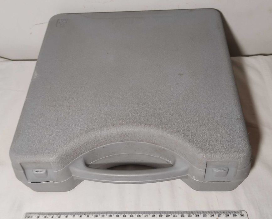 пластиковый кейс для хранения