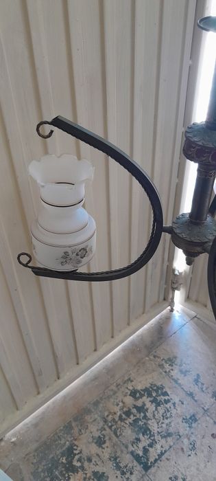 Candeeiro antigo de teto