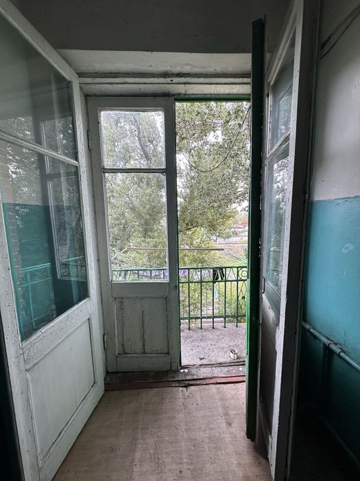 Продаж кімнати Крюків