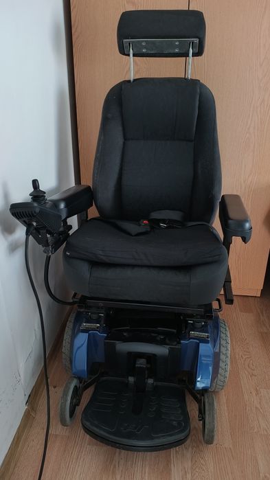 Wózek inwalidzki elektryczny