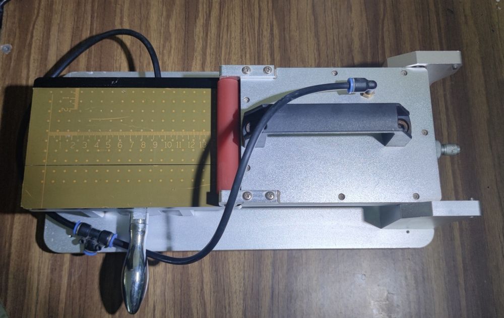 Ручной станок для накатки поляризационной, ОСА пленки или других целей