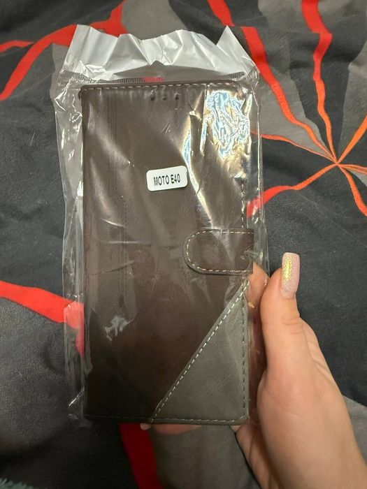 Чехол книжка MotoE40