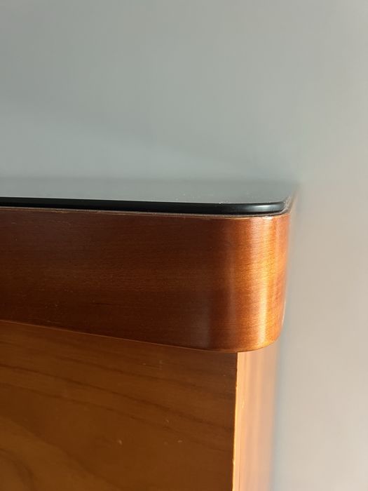 Secretária em madeira maciça -