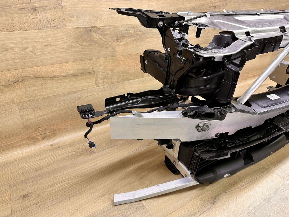 bmw g20/g21 320d x-drive pas przedni wzmocnienie org.