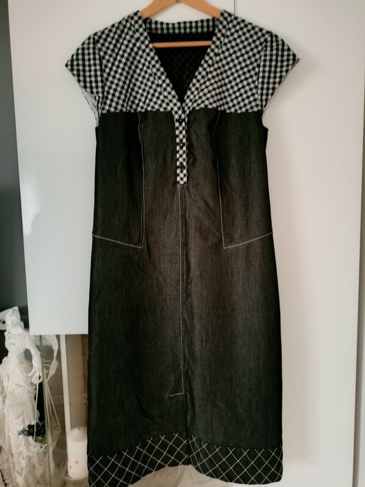 Sukienka jeansowa na co dzień, do pracy