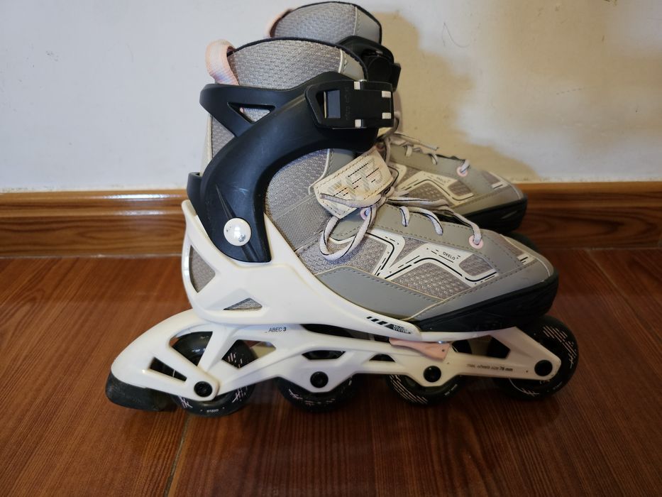 Vende-se  PATINS DE CRIANÇA. Bom estado.