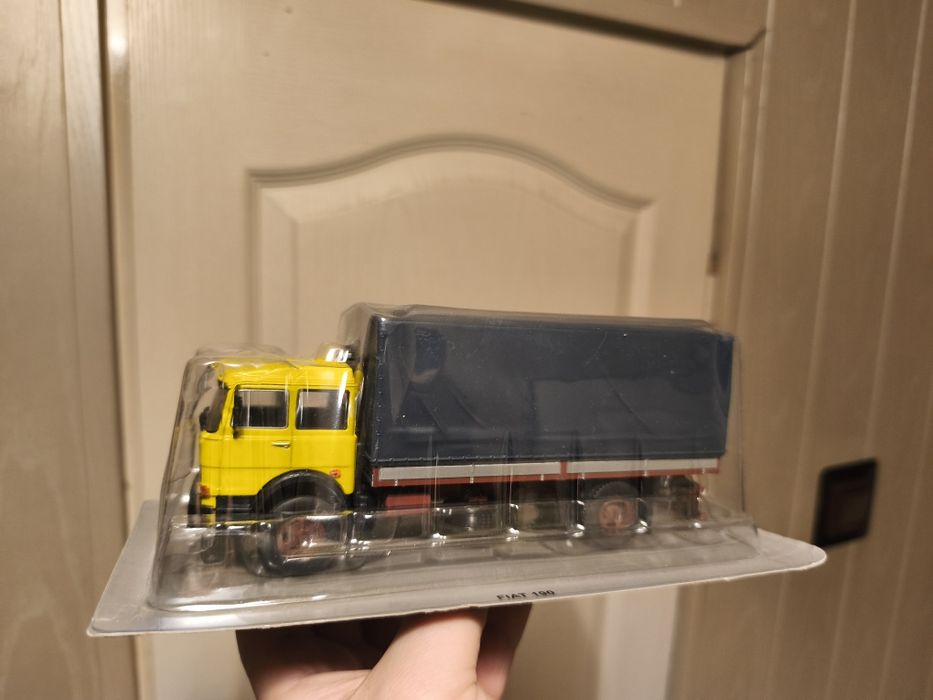 >Kultowe ciężarówki z epoki PRL - Fiat 190,skala 1:43,Deagostini!
