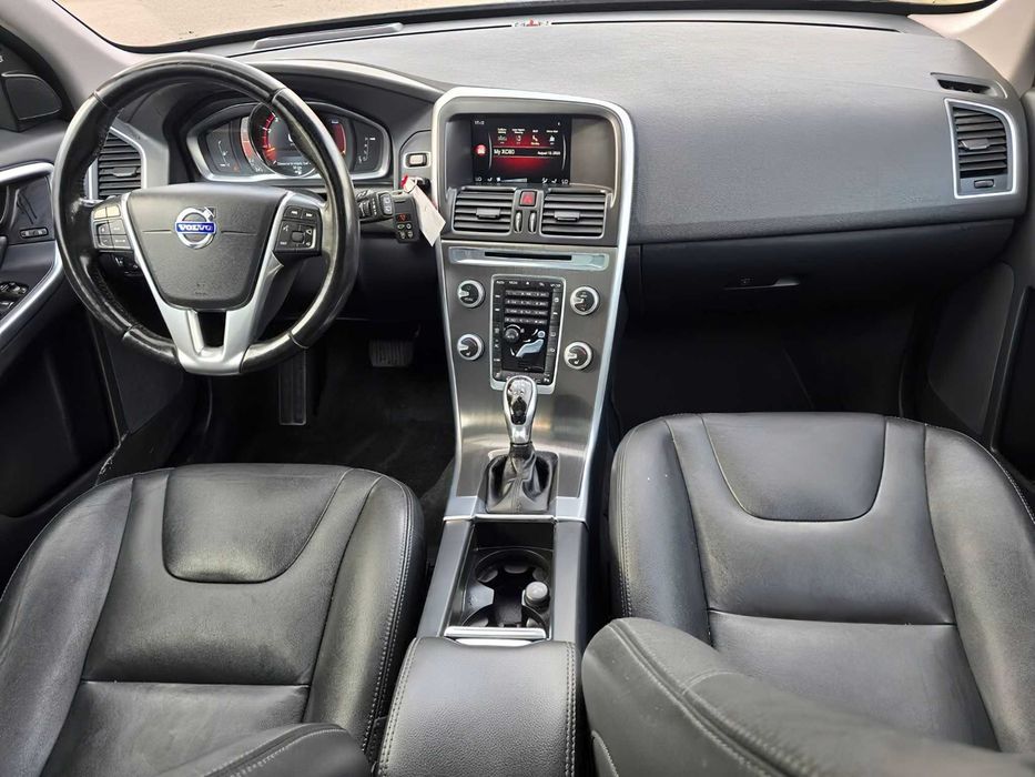 Volvo XC60      2015