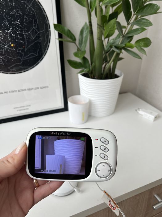 Відео няня One pro VB360