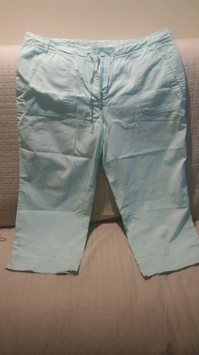 Spodnie 3/4 blekitne