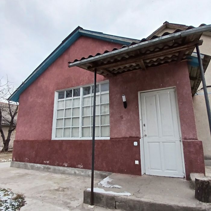 Будинок біля Лісу та Озера. Відновлений, зручний, сучасний.