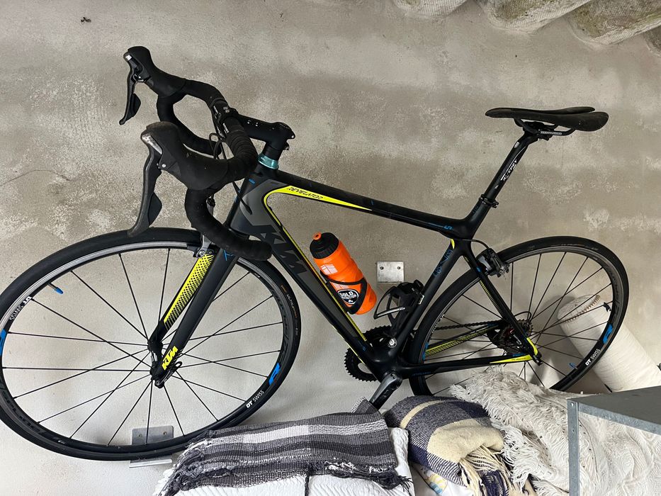 bicicleta estrada KTM modelo 4000 tamanho 52