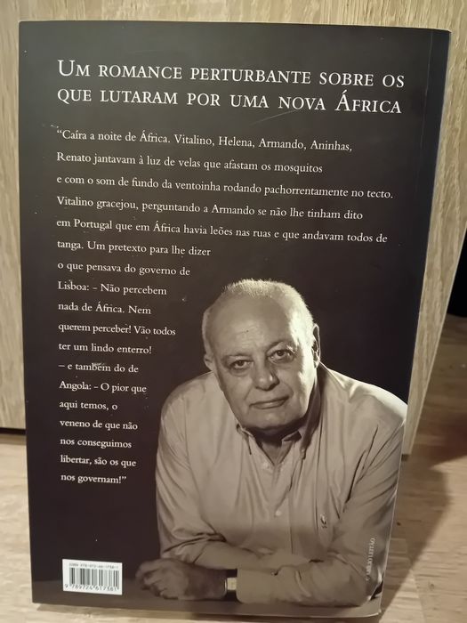 Fala-me de África - Carlos Vale Ferraz