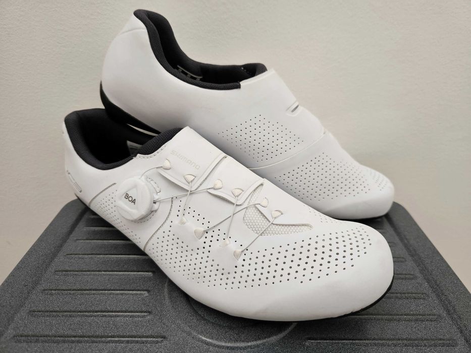Sapatos AGU / Mavic / Scott / Shimano nº42 (Novos)