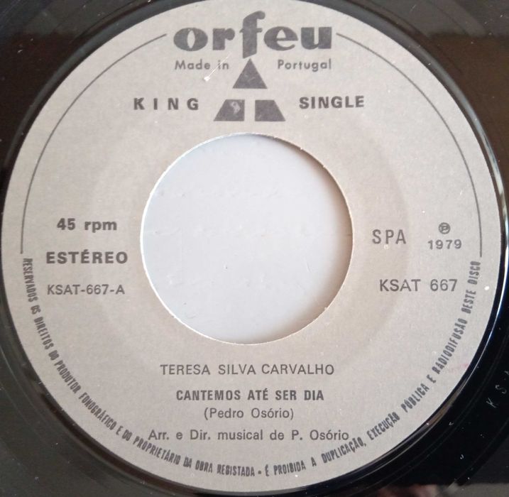 Teresa Silva Carvalho	- - - - -	Cantemos Até Ser Dia	- - - - -	Single