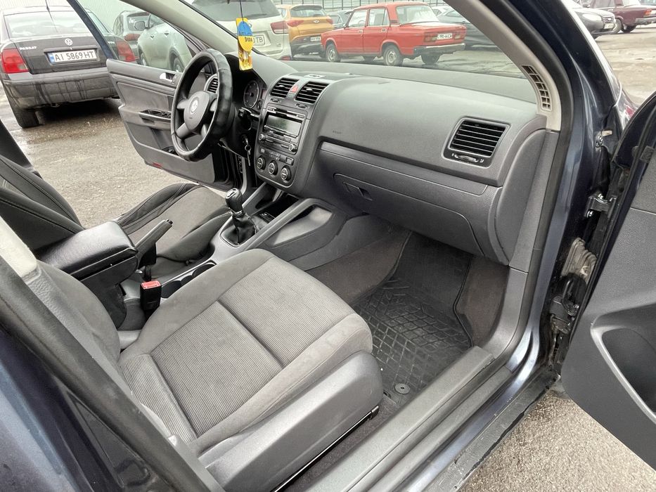 Volkwagen Golf V  1.9 TDI