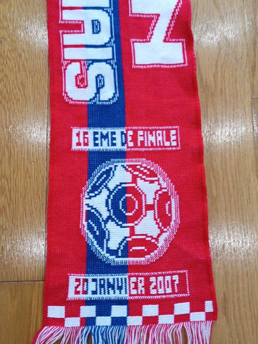 Laon vs Olympic Lyonais football echarpe neuf _D015