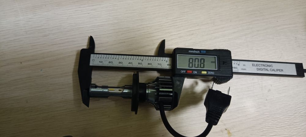 Żarówki ledowe h4, barwa 4300