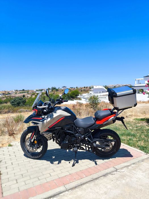 Benelli trk 702x