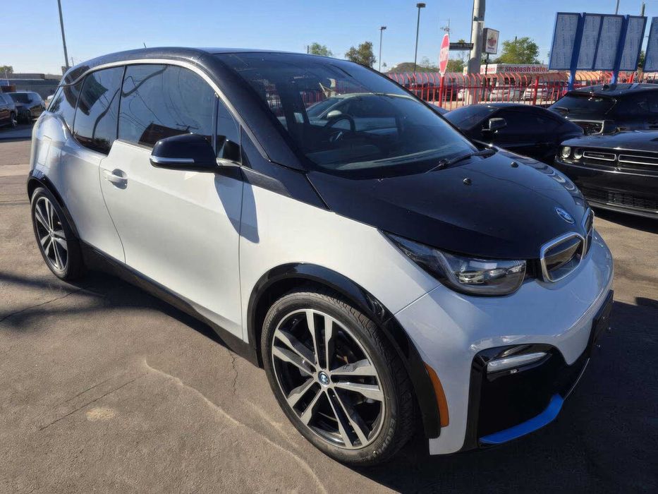BMW i3      2019