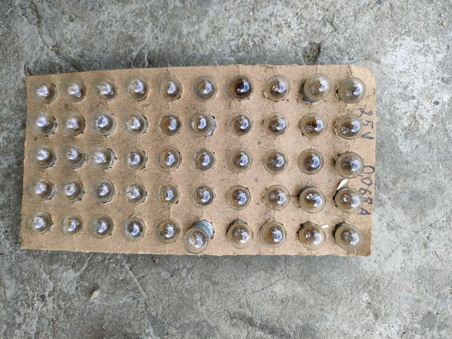 Żarówki miniaturowe 3,5v  2,5v  1v  12v 3.3v
