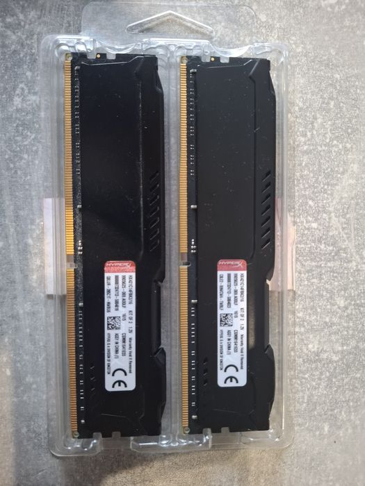 Pamieć RAM DDR4 2X8 GB HyperX Fury 2133MHz CL14