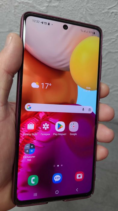 Телефон Samsung Galaxy A71 6/128gb NFC