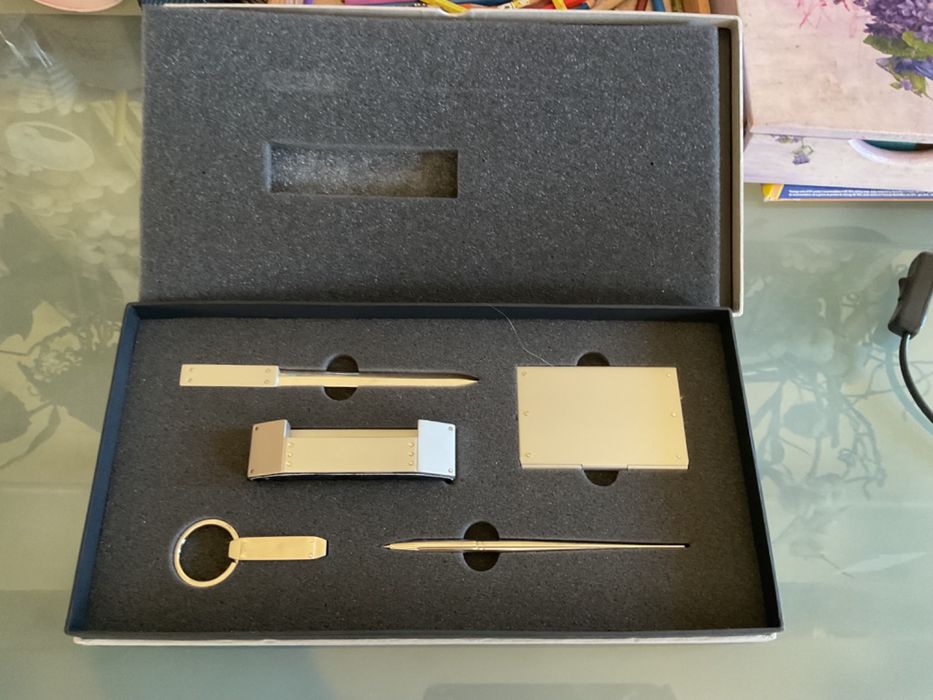 Pack Material Escritório