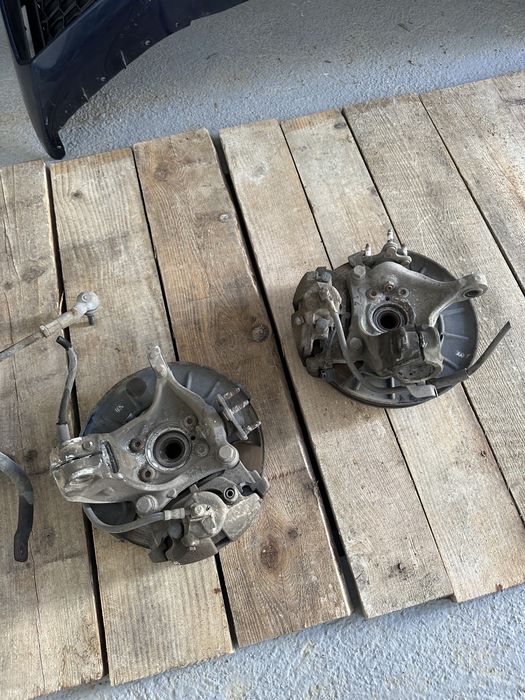 Підрамник рейка цапфа стойка passat b6