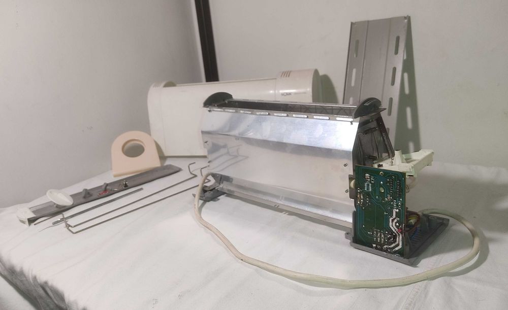 тостер Solac 580 (исправен, разобран)