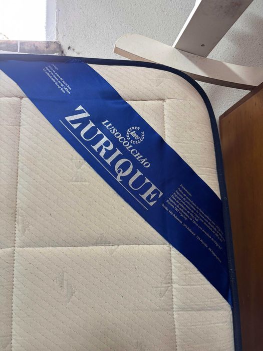 Colchão casal 190x140