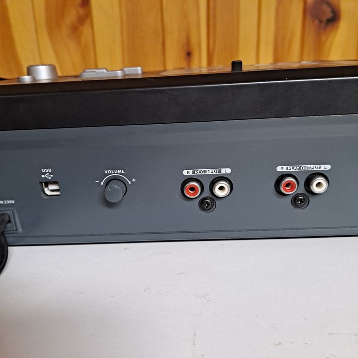 Klasyczny odtwarzacz kaset Auvisio – idealny dla miłośników retro i ko