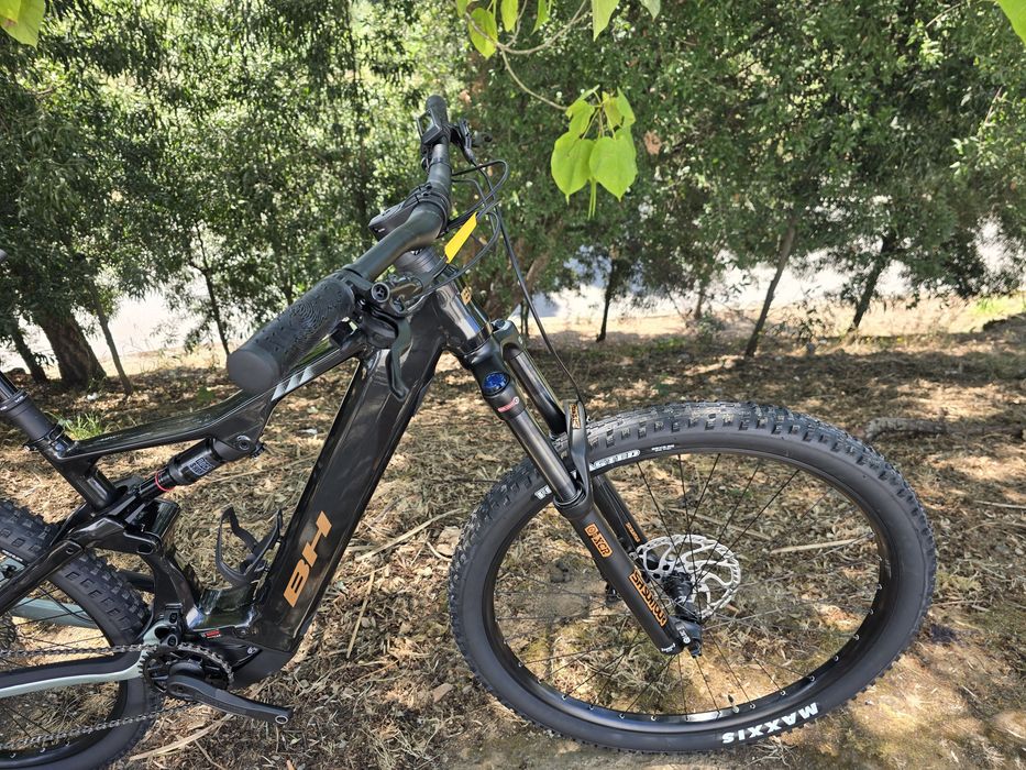 Bh eletrica nova motor bosch bateria 800