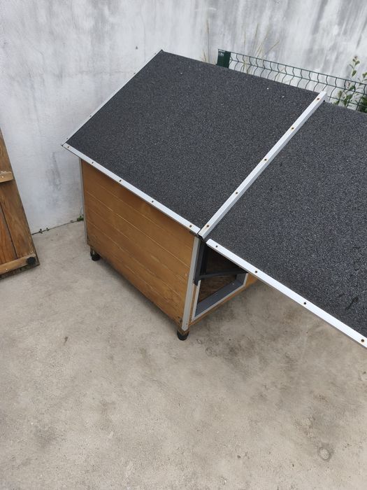 Casota para cao usada