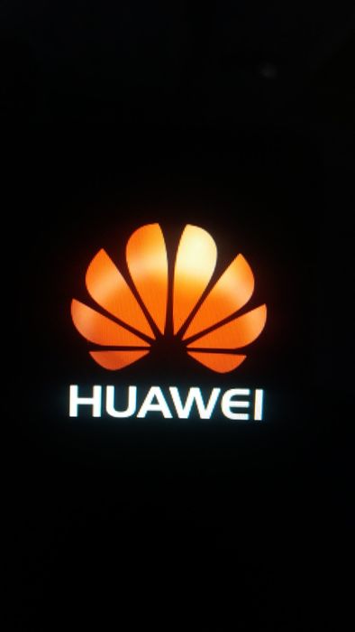 Продам  планшет рабочий звонящий .