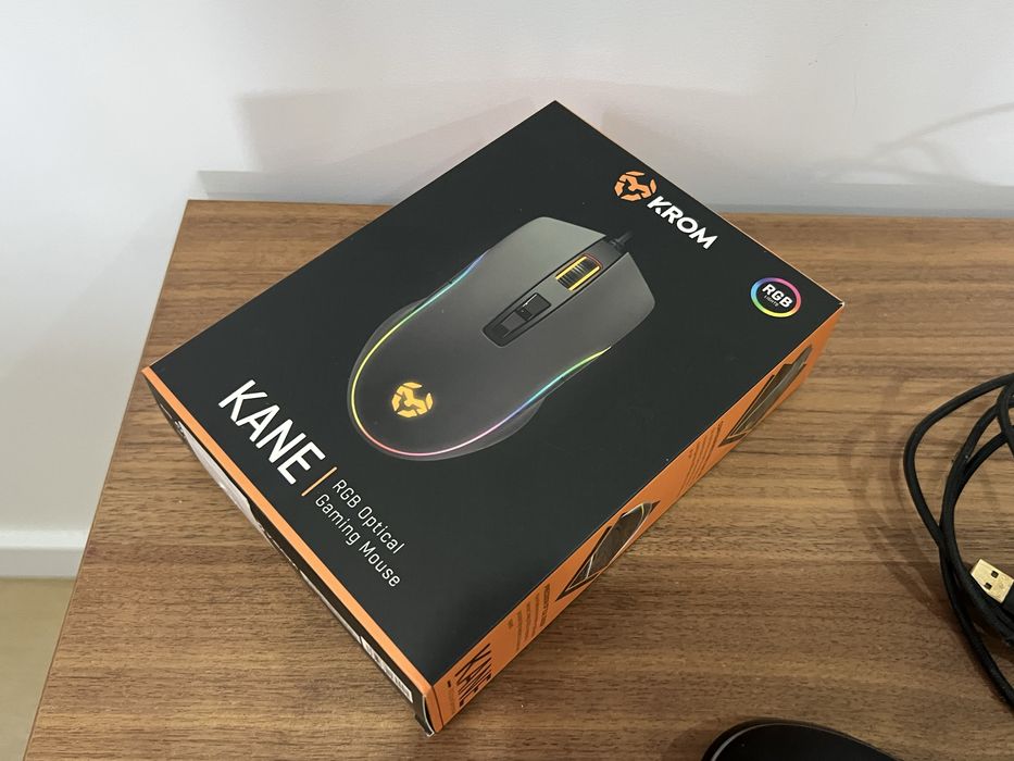 Rato gaming preto Kane krom RGB