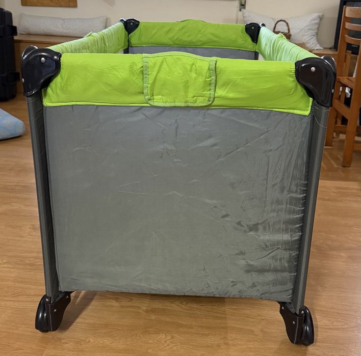Cama de viagem para bebé